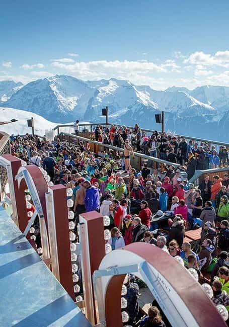 Courchevel Après-Ski Insider: Reserved Table & Party Guide - Key Points