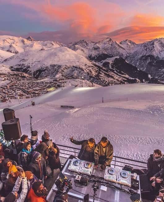 Courchevel Après-Ski Insider: Reserved Table & Party Guide - What to Expect from the Courchevel Après-Ski Insider Tour