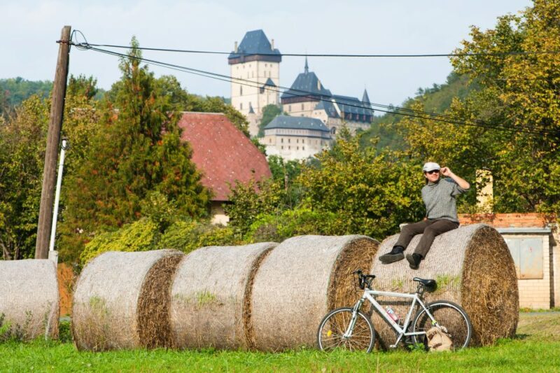 Coutryside bike tour to Karlstejn Castle. - FAQs