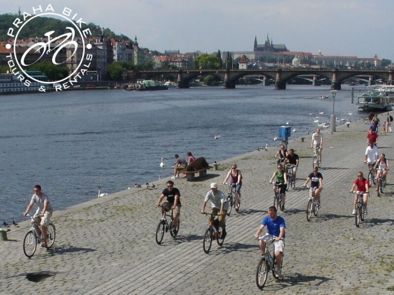 Coutryside e-bike tour to Karlstejn Castle - The Downsides