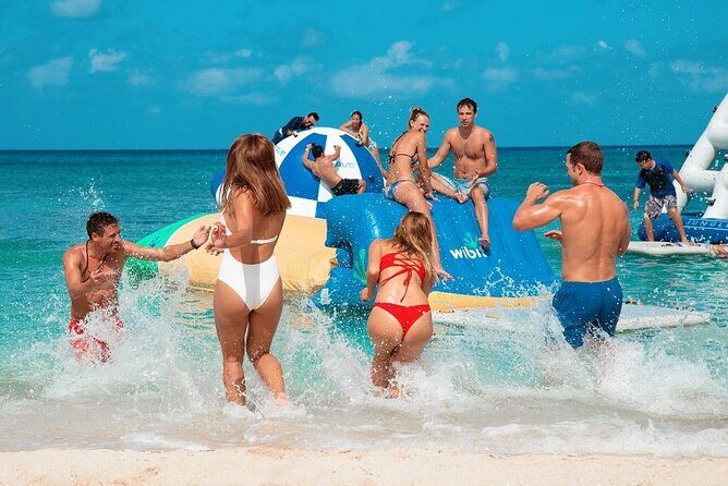 Cozumel Catamaran Fun: Snorkeling, Open Bar & Water Park - The Practical Side: Logistics and Group Dynamics