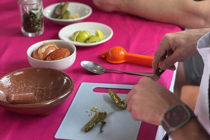 Cozumel Salsa and Salsa: The Ultimate Cook and Dance Experience - FAQ