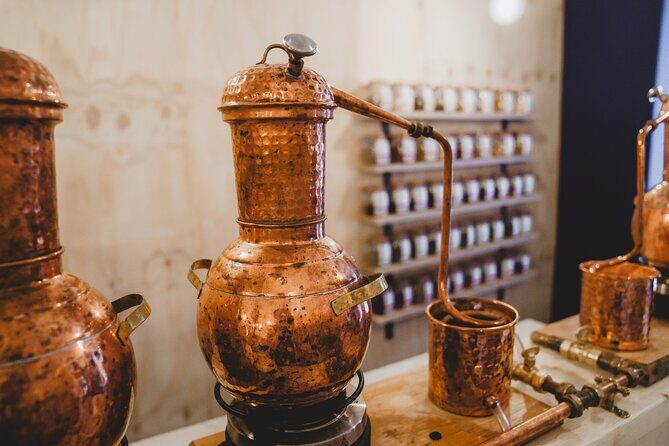 Craft Your Own Gin Experience for Two in Stornoway - What Makes This Experience Stand Out?