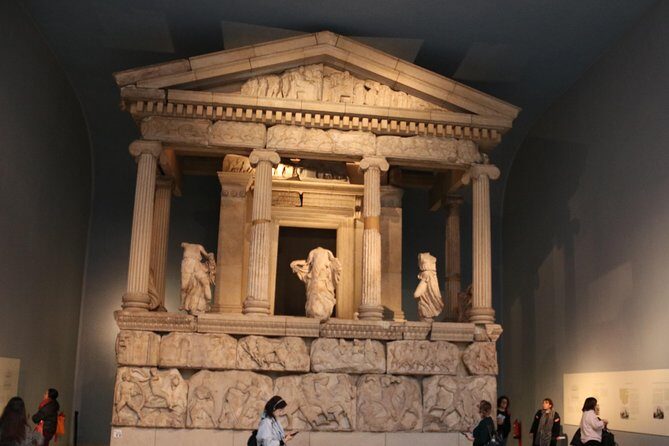 Crash course in archaeology at the British Museum - A Deep Dive into the Experience