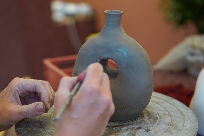 Create and paint your own ceramic piece in a workshop in Athens - What Makes This Workshop Stand Out?