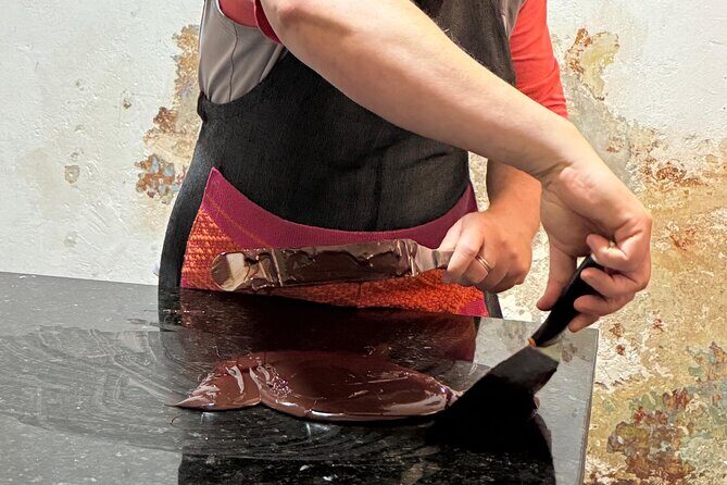 Create your own Oaxacan chocolate bar - What You Can Expect from the Workshop