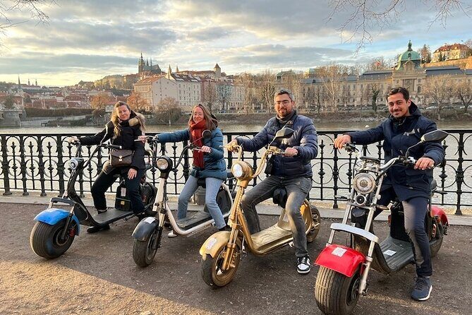 Create your own route on eScooter and enjoy Prague on wheels! - FAQ