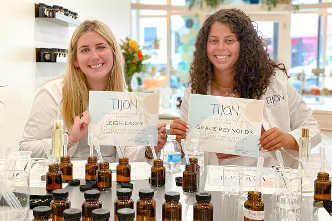 Create Your Very Own Custom Perfume or Cologne in Charleston - Mix and Match - The Experience Begins: Meeting Location and First Impressions