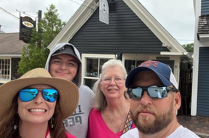 Creative Castroville Scavenger Hunt - The Sum Up