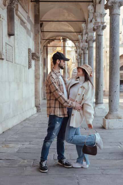 Cremona: Photo Shoot in the Historic Center - Key Points