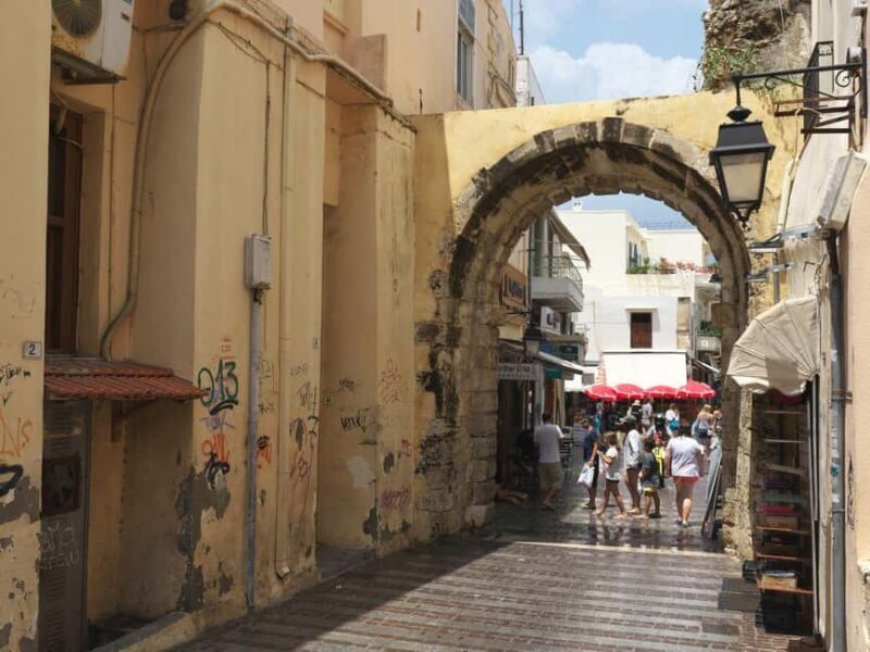 Crete: Arriving by cruise ship at Chania - Port of Souda - Introduction