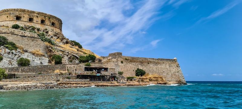 Crete: Day Trip to Agios Nikolaos and Spinalonga Island - Those Guides: Why This Tour Gets High Marks