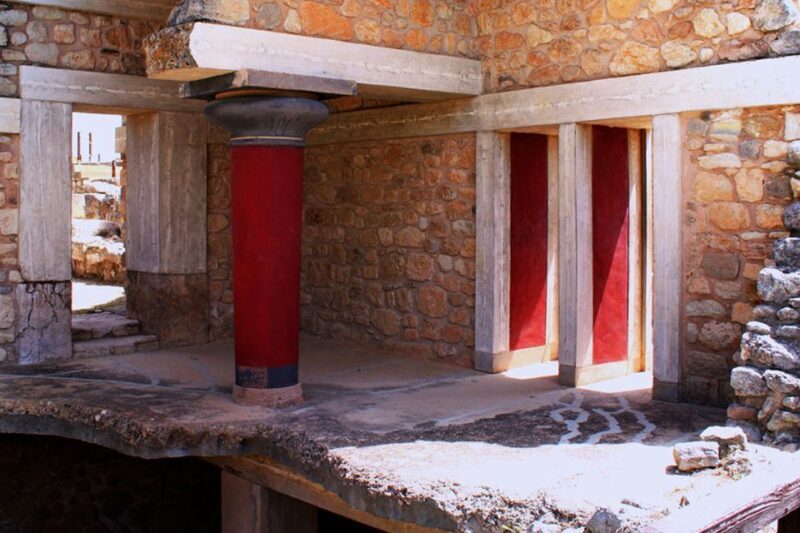 Crete: Knossos Palace and Museum E-Tickets with Audio Guides - Practical Tips for Your Visit