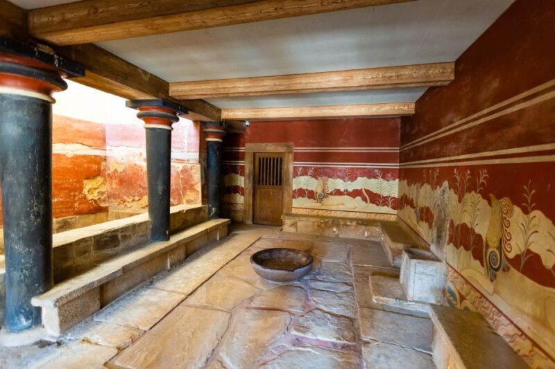 Crete: Knossos Palace and Museum E-Tickets with Audio Guides - Who Is This Tour Best For?
