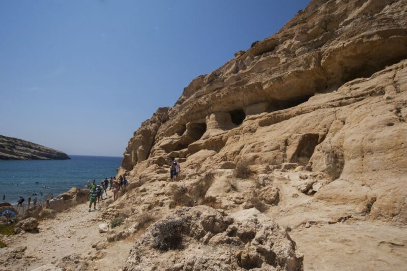 Crete: Matala Beach and Hippie caves, Red beach - Key Points