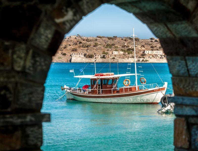Crete: Spinalonga Island-Plaka Village-Agios Nikolaos Tour - Key Points