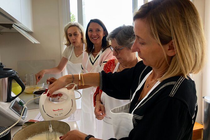 Croix Rousse Market & Rooftop Cooking Class in Lyon - A Closer Look at the Experience