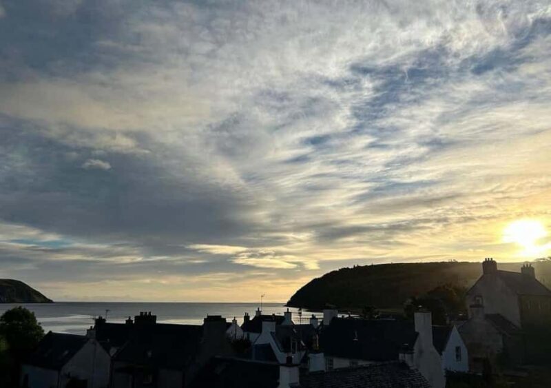 Cromarty: Hidden History Walking Tour With a Guide - The Pros and Cons