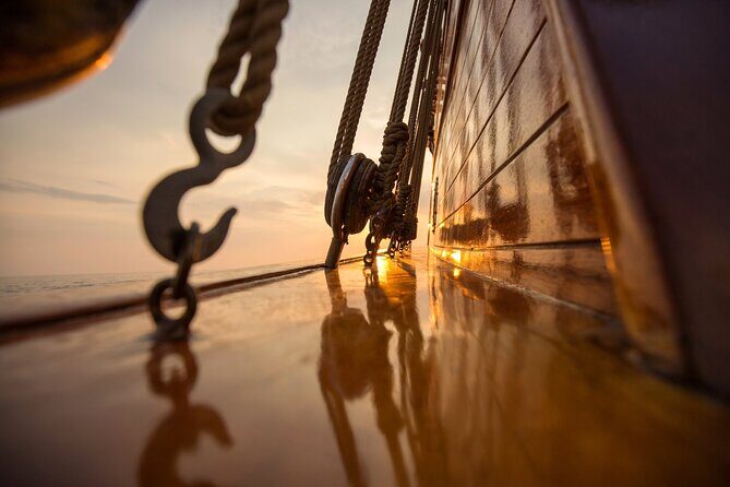 Cruise and Walking Tour Game of Thrones Dubrovnik with Karaka - The Sum Up