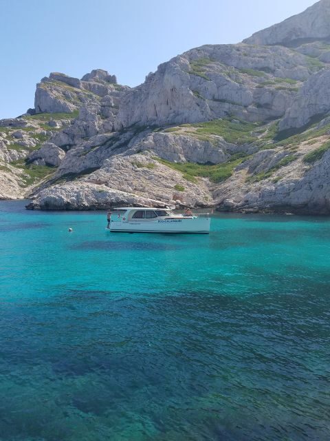 Cruise, Coffee and Swimming in the Calanques of Frioul - Key Points