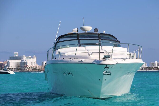 Cruise in Elegance: Luxury Yacht Rental in Cancun - Introduction: What to Expect from a Cancun Yacht Rental