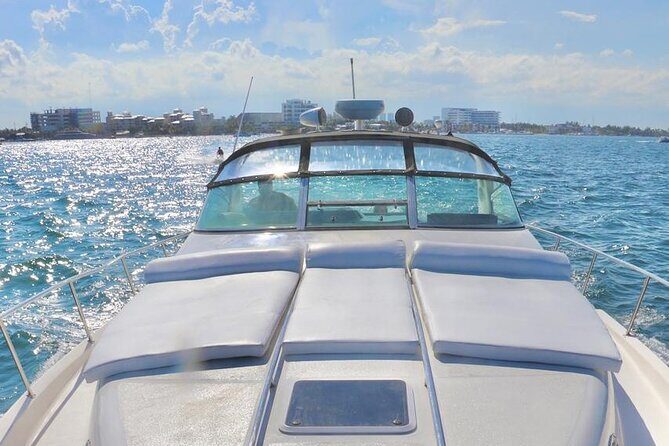 Cruise in Elegance: Luxury Yacht Rental in Cancun - Who Should Consider This Yacht Tour?
