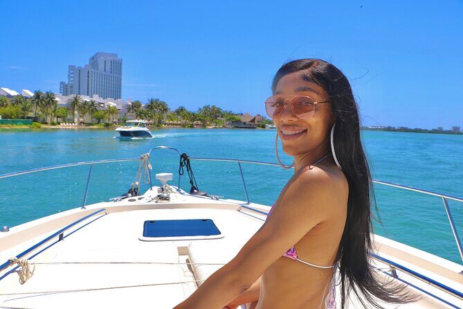 Cruise in Style on our 48 Foot Yacht in Cancun for 15 People - A Closer Look at the Cancun Yacht Tour