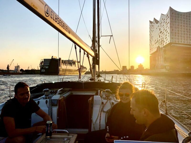 "Cruise in the City" - Sailing Yacht Event, Hamburg/Elbe - Who Should Consider This Experience?