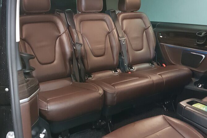 Cruise port VIP Transfer : Cruise port to Arlanda Airport 1-3 passenger - Who Should Book This?