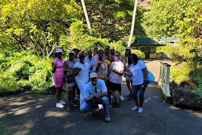 Cruise Ship with Direct "Pier Pick Up" All Fee's Included - FAQs