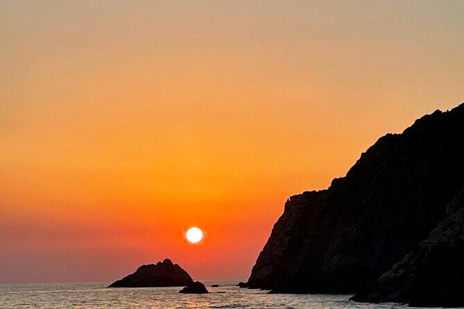 Cruise Sunset Aperitif Scandola/Gulf Porto/Piana Boat 12p - Frequently Asked Questions