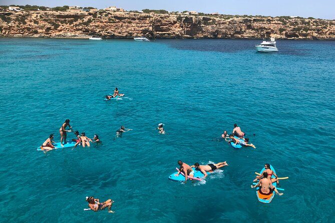 CRYSTAL WATERS SEA EXPERIENCE, from Figueretas - Is This Tour Right for You?
