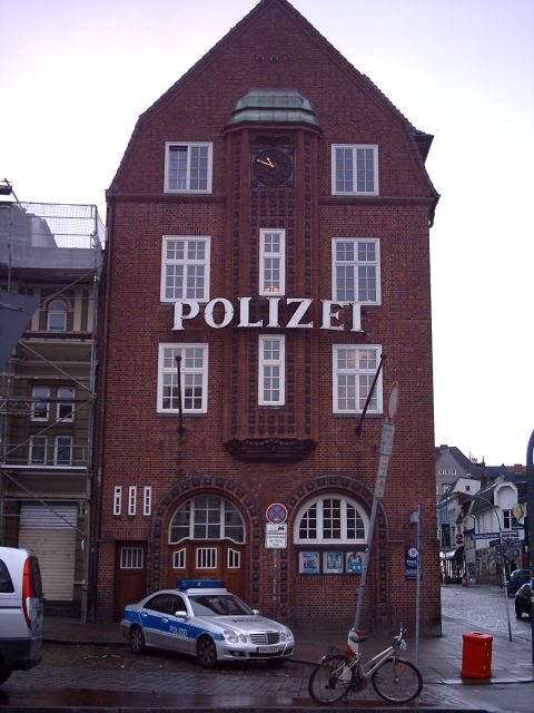 CSI St. Pauli - Crime Scene St. Pauli - A Deep Dive into the Darkness of St. Pauli