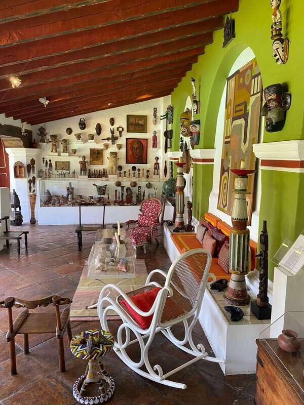 Cuernavaca: Museo Robert Brady Guided Tour - Key Points