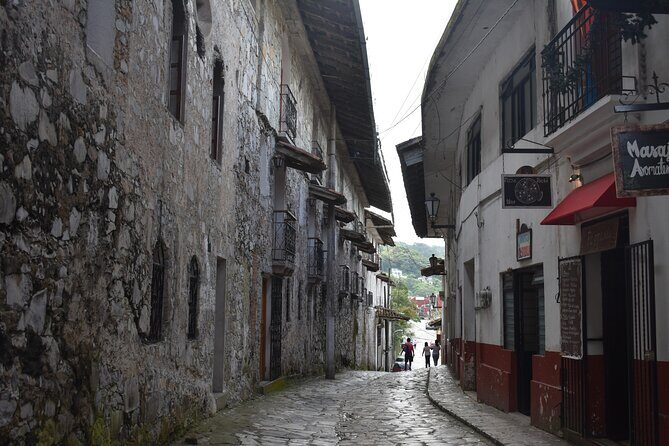 Cuetzalan and the Yohualichan Archaeological Site (private tour). - Who Should Consider This Tour?