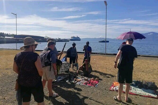 Cultural and Local Village Experience in Papua New Guinea - Exploring the Cultural and Local Village Experience in Papua New Guinea