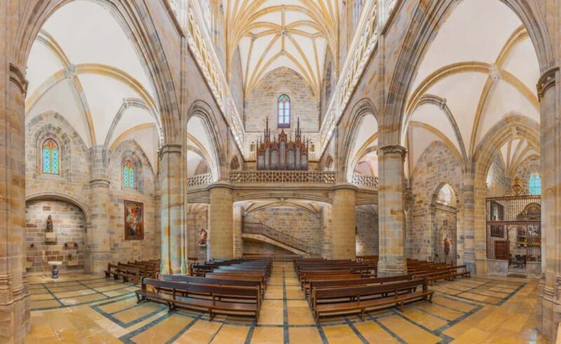 Cultural Bilbao: Guggenheim Museum, Fine Arts, and Historical Heritage - Key Points