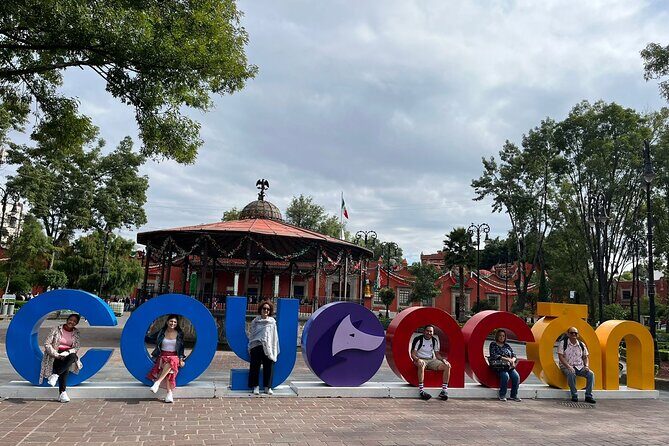 Cultural Tour in Mexico City: Xochimilco, Coyoacan and Murals - FAQ