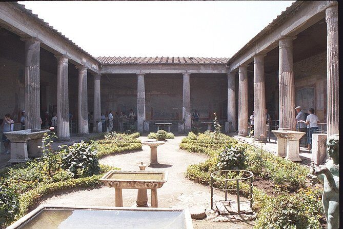 Customizable Private Tour of Herculaneum & Pompeii - What Do the Reviews Say?