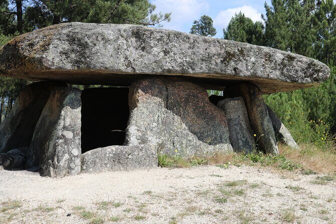 Cycle to Ancient Dolmens in Azenha. History, Theory & Folklore Guided Tour - FAQ