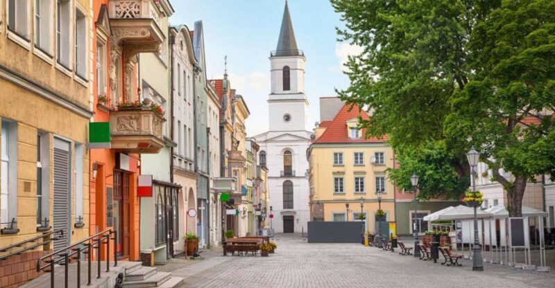 Czestochowa Old Town Highlights Private Walking Tour - Key Points