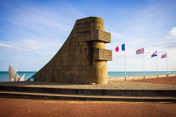 D-Day Beaches Shore Excursion from Le Havre with Packed Lunch - Who Should Consider This Tour?