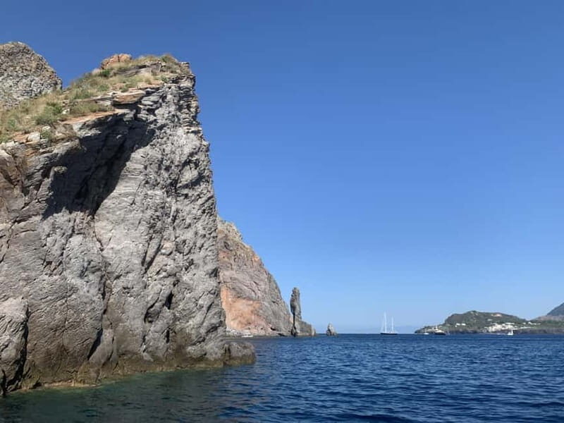 Da Lipari: Tour in Barca Salina e Lipari (7h) PICCOLO GRUPPO - Key Points