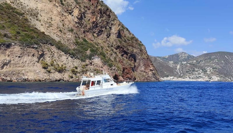 Da Lipari: Tour in Barca Salina e Lipari (7h) PICCOLO GRUPPO - The Atmosphere and Real Traveler Insights