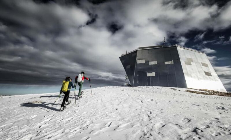 Dachstein Krippenstein: Yeti Snowshoe Ticket - The Cable Car Experience