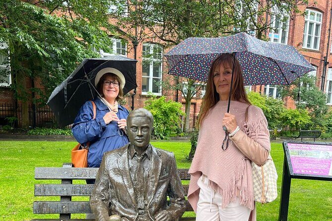 Daily Manchester City Centre Walking Tour with Local Guide - Who Should Consider This Tour?