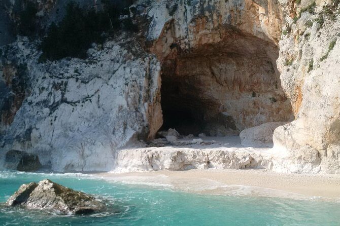 Daily sailing trip in the Orosei coves with lunch - Practical Tips for Your Day