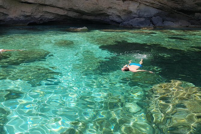 Daily sailing trip in the Orosei coves with lunch - FAQ