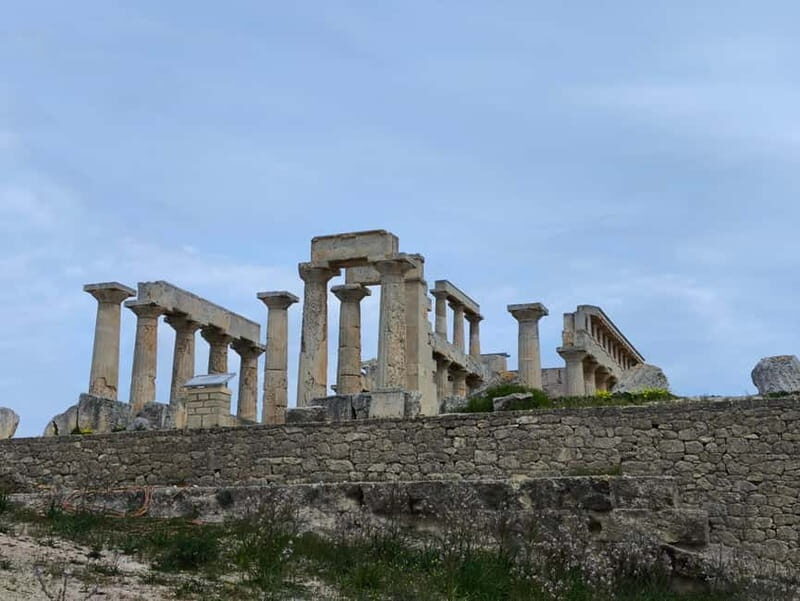 Daily Tour on Aegina sights by SUV and swimming in the sea - Key Points