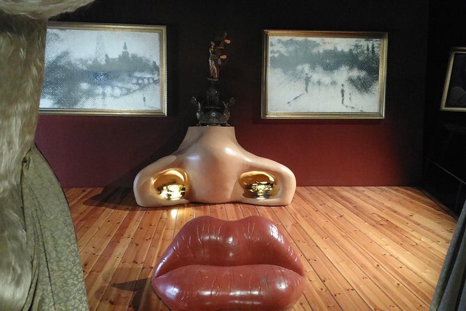 Dalí Museum and Costa Brava Small Group Tour from Girona - Exploring the Full-Day Experience